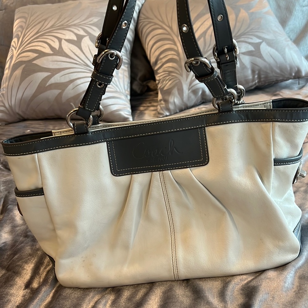 Small coach white and grey tote